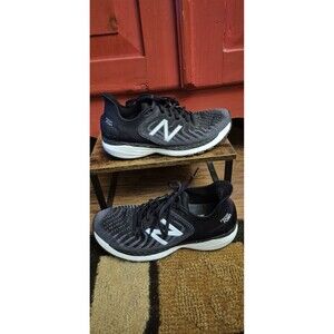 New Balance  Size 9.5 Fresh Foam 860v11 Black Lead Running Shoes Tennis EUC